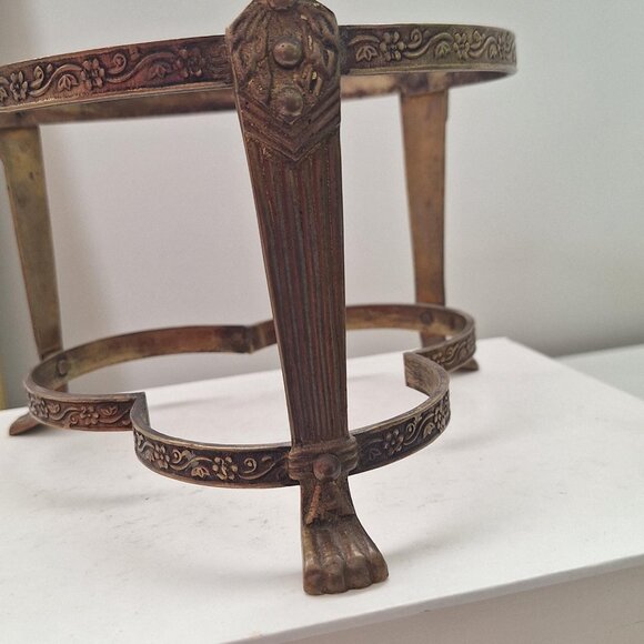 Vintage Brass & Glass Pedestal Bowl: Ornate Victorian Style Compote - Picture 4 of 4